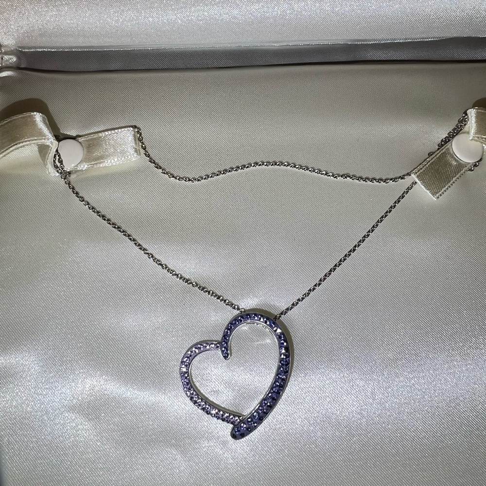 Kay Jewelers sterling silver necklace. Light and dark purple accent.